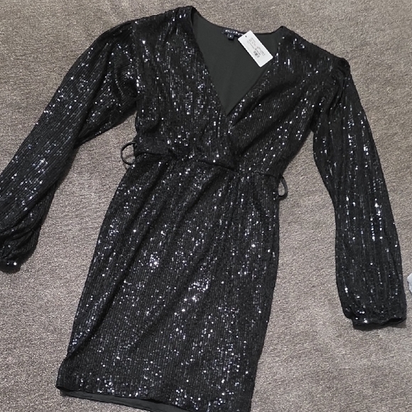 William B Dresses & Skirts - Black Sequin Mini Dress